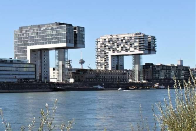 Apartment Luxurious In High Class Building Kranhaus In Cologne